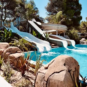 2* Campingplads El Garrofer